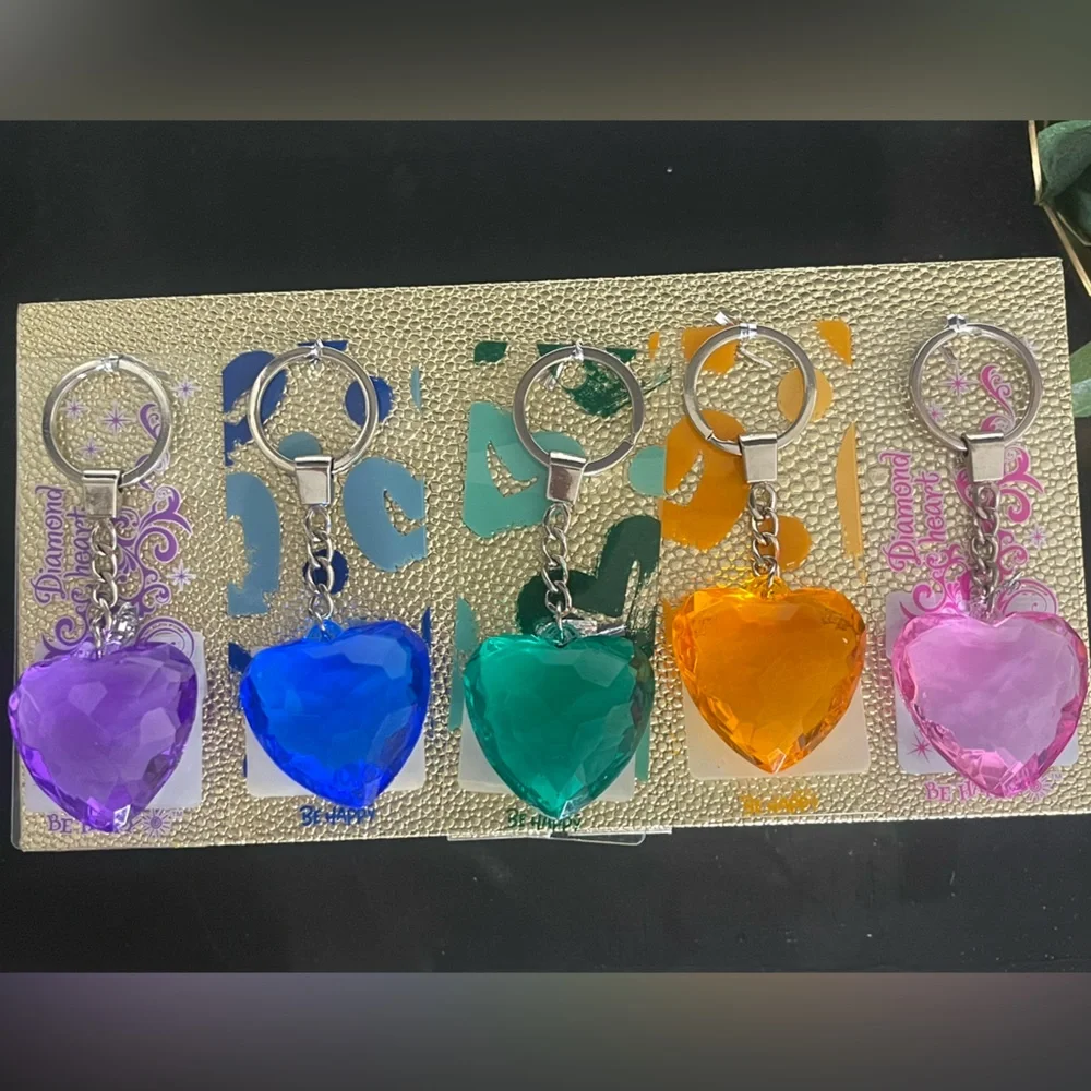 Diamond Heart Key Chain - Picture 1 of 7